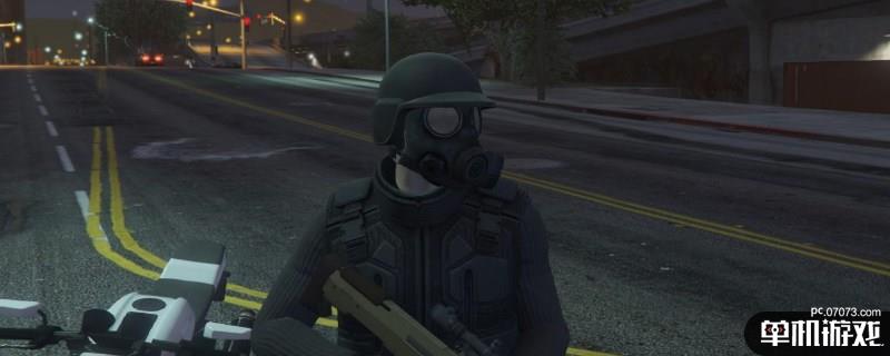 gta5怎样才能一直带着头盔